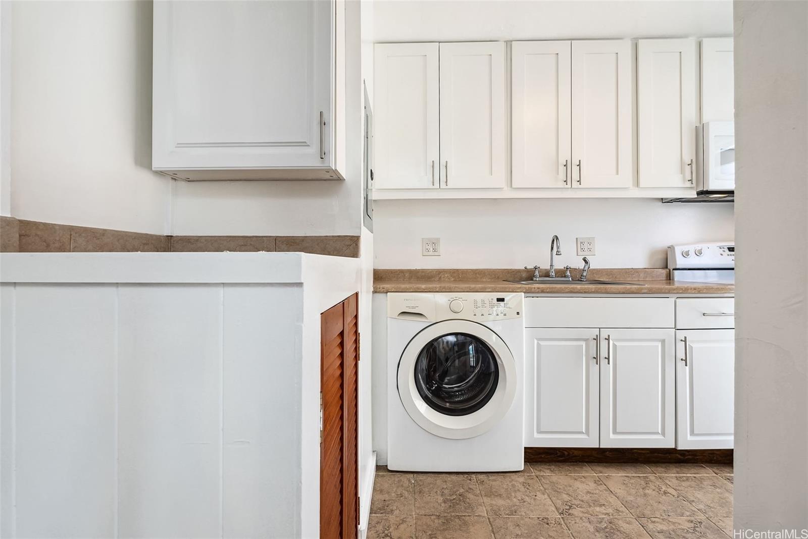 419 A Atkinson Drive  Unit 307