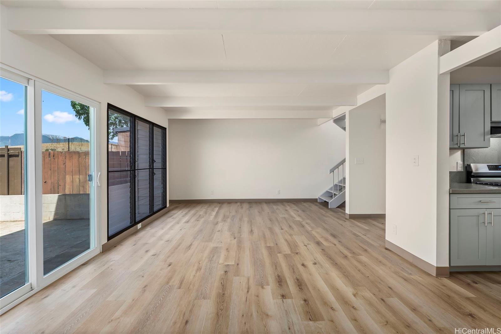 87-186 Helelua Street  Unit 2