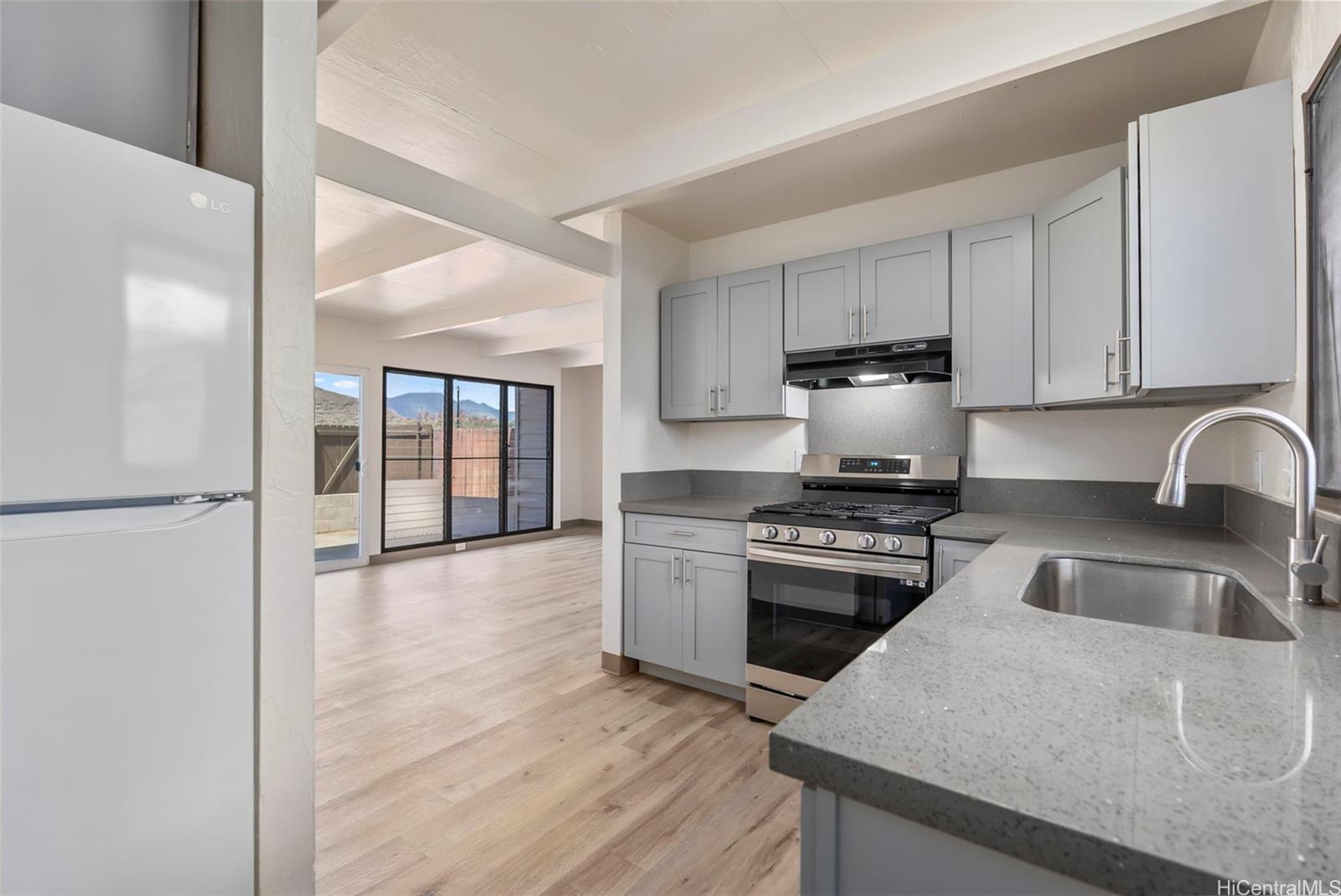 87-186 Helelua Street  Unit 2