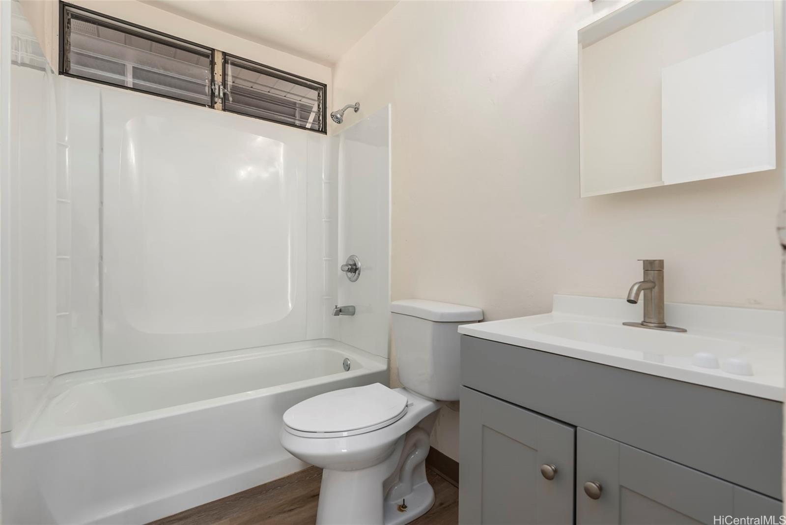 87-186 Helelua Street  Unit 2