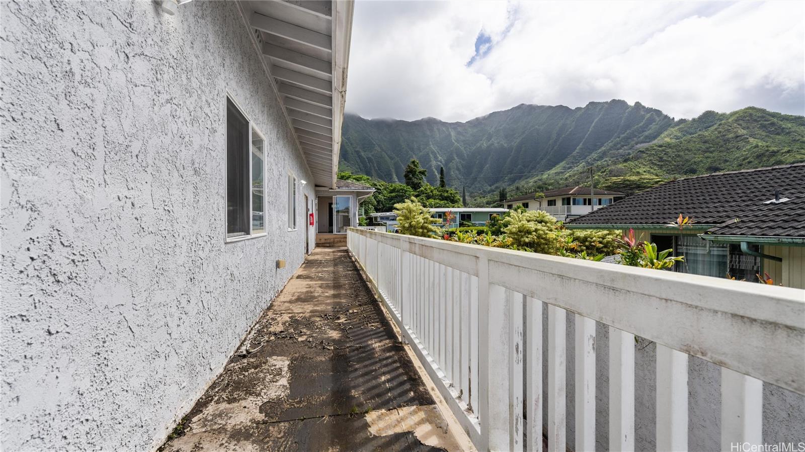 47-544 Hakuhale Street
