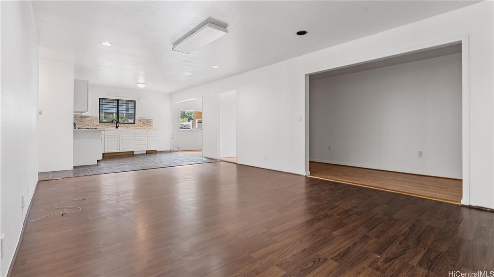 47-544 Hakuhale Street
