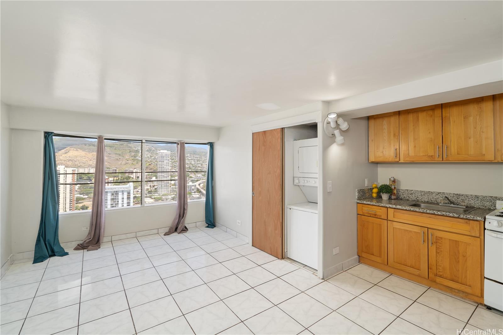 2525 Date Street  Unit 3203
