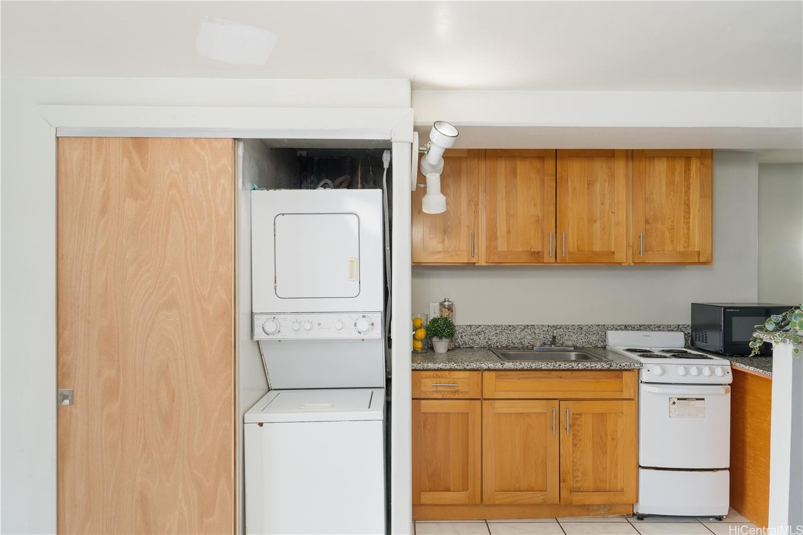 2525 Date Street  Unit 3203