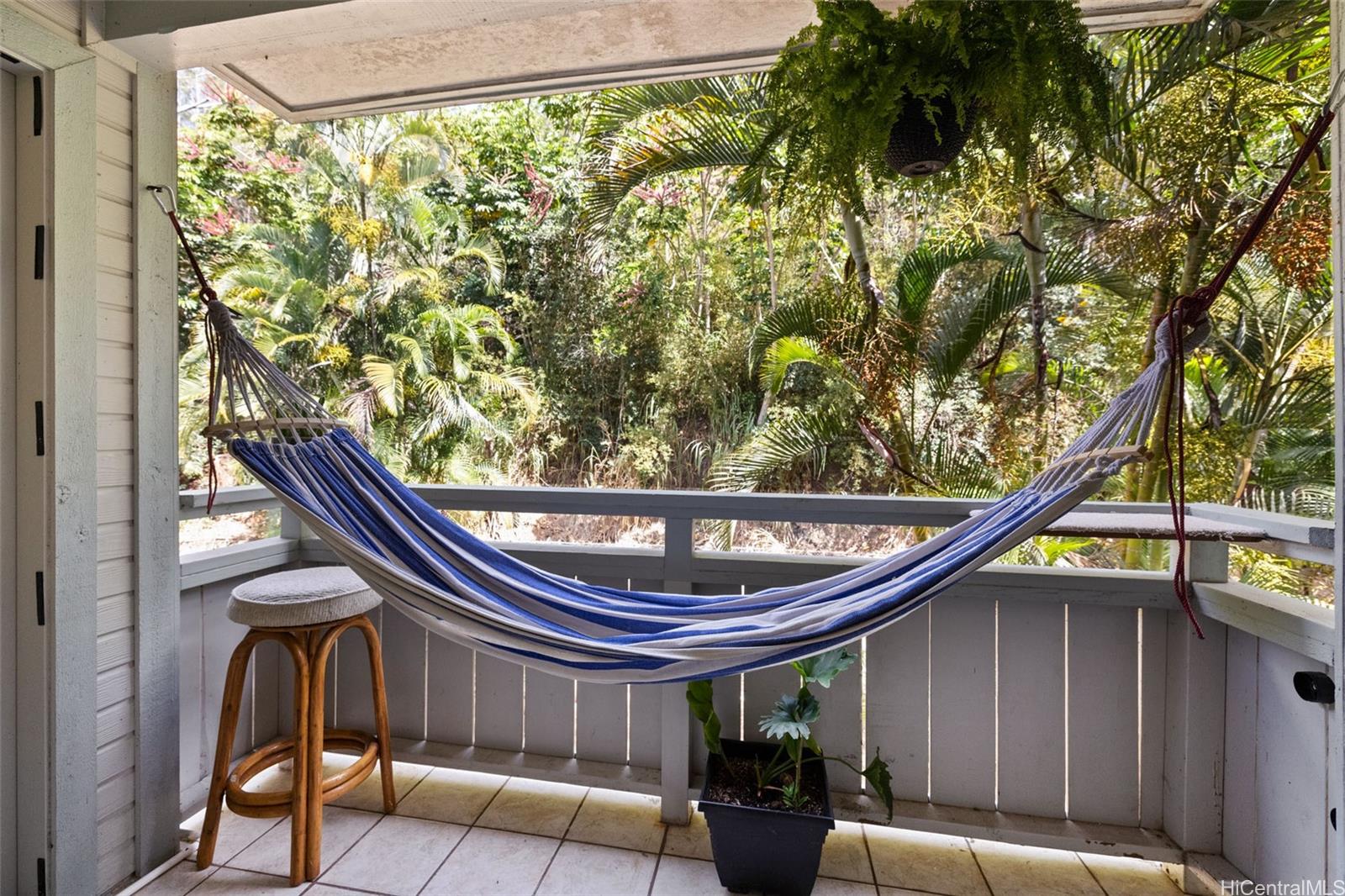95-652 Wikao Street  Unit F203