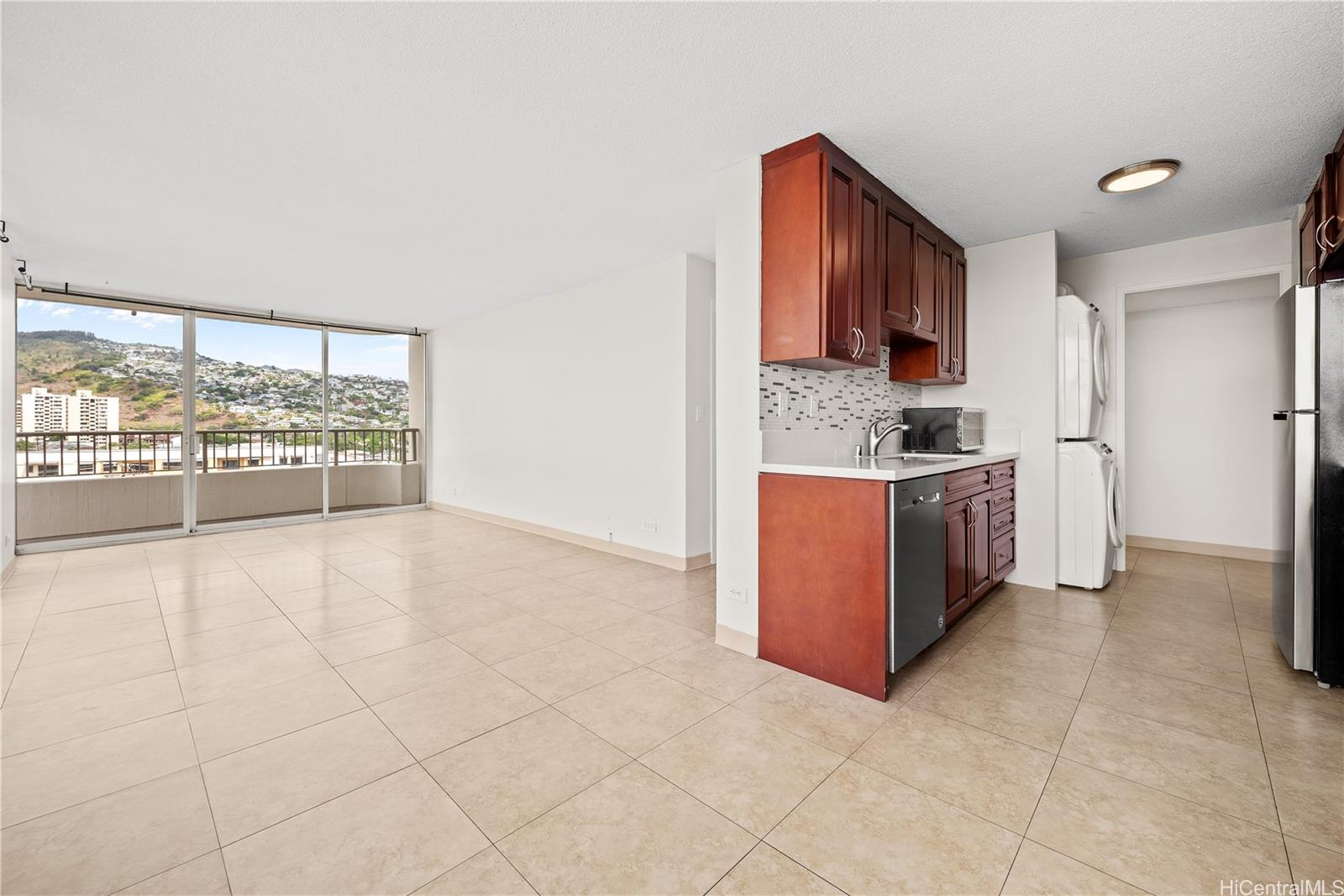2825 S King Street  Unit 704