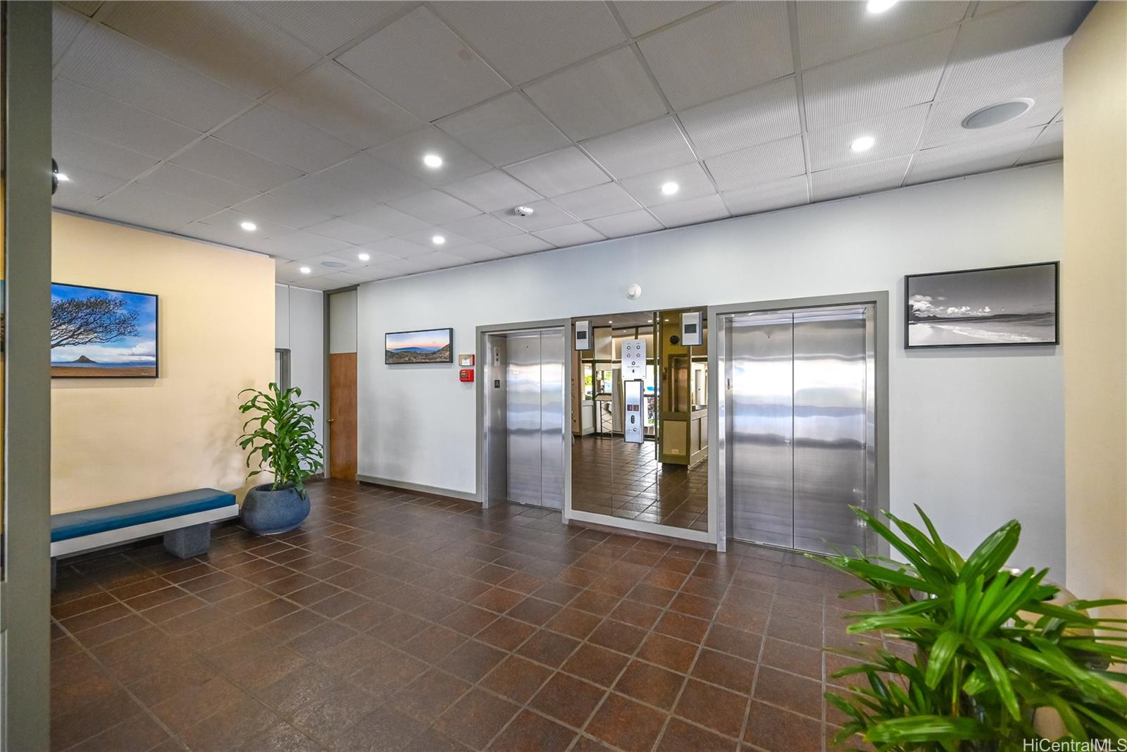 2825 S King Street  Unit 704