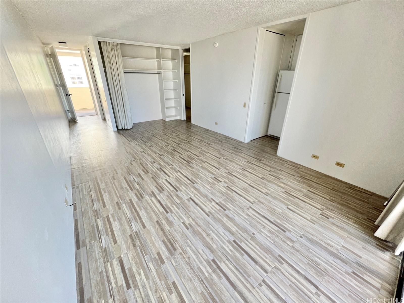 1630 Liholiho Street  Unit 1404