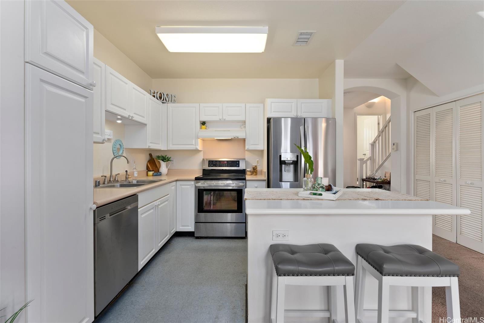 91-1170 Kaileolea Drive  Unit 2G4
