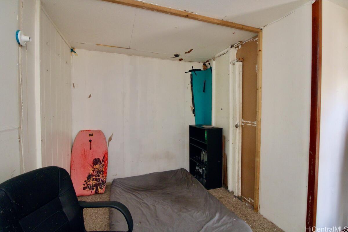 Photo 11 of 21