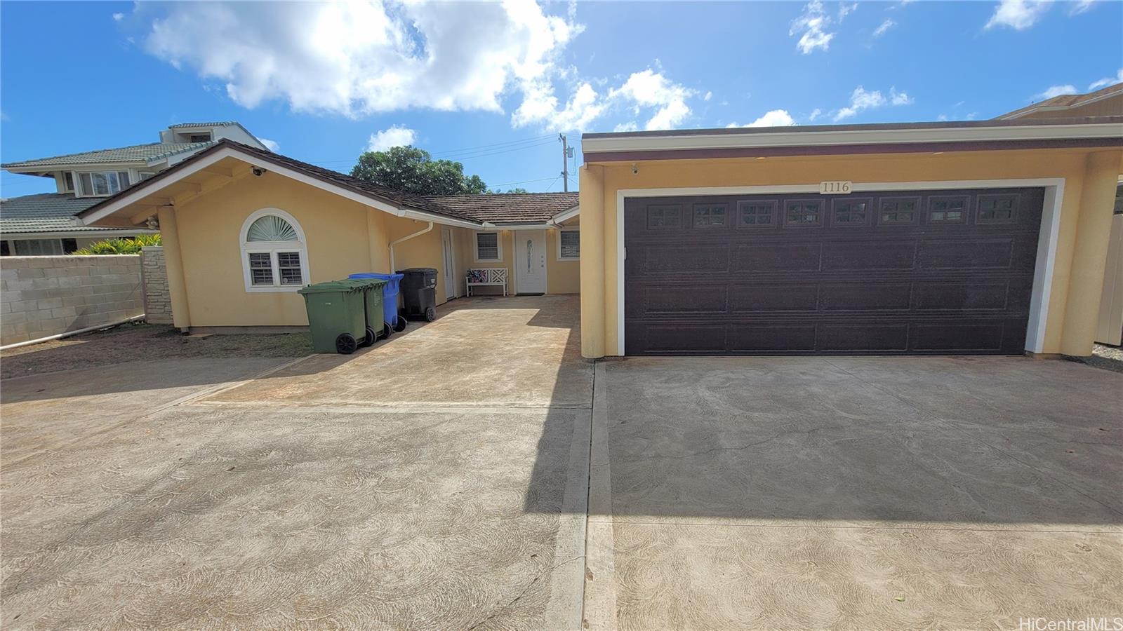 1116 Pueo Street Honolulu HI 96816 listed 11102023