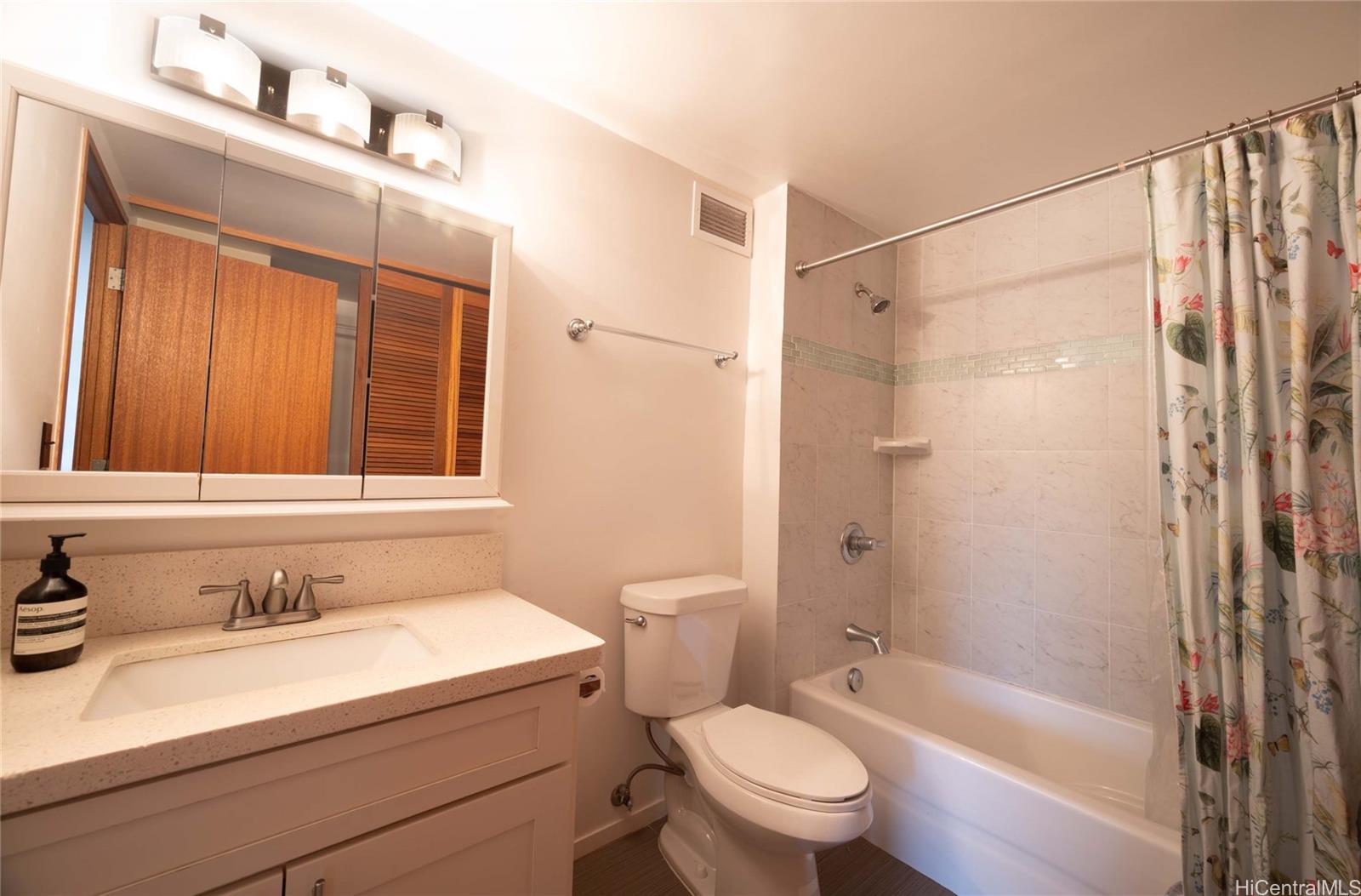 1350 Ala Moana Boulevard  Unit 1010