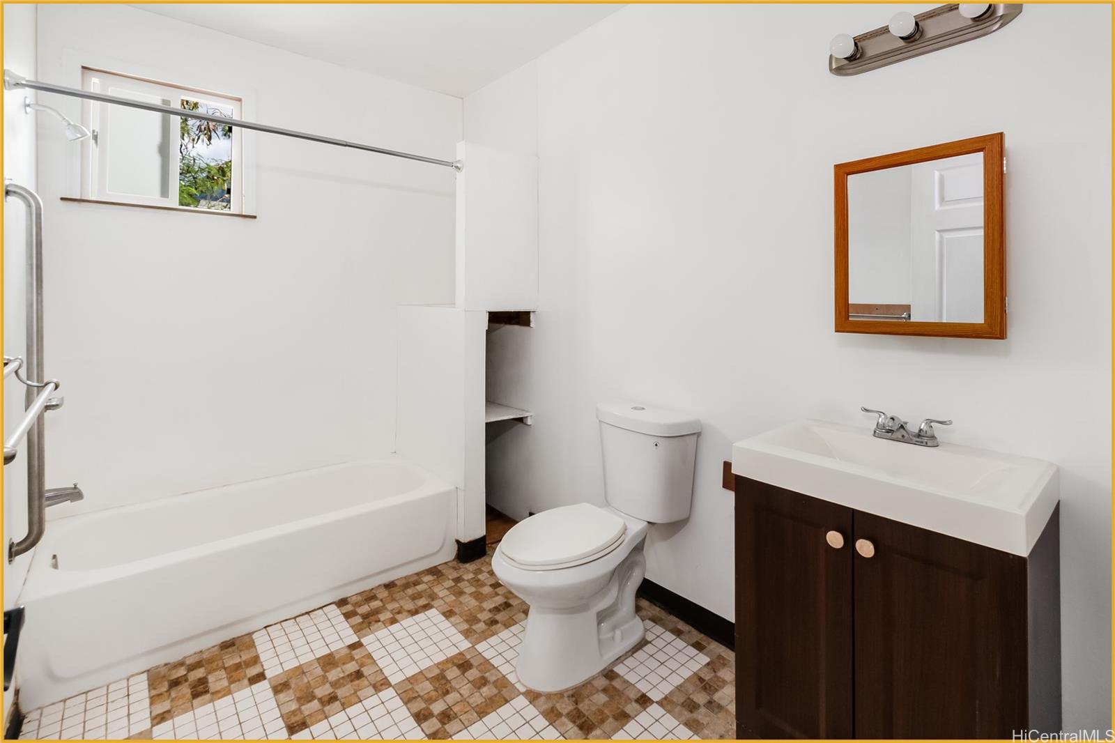 84-921 Lahaina Street  Unit A