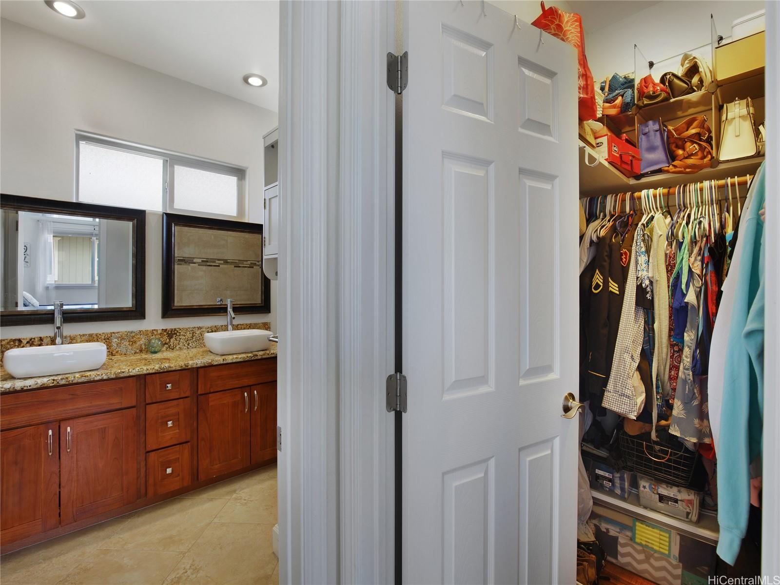 87-1720 Farrington Highway  Unit 4