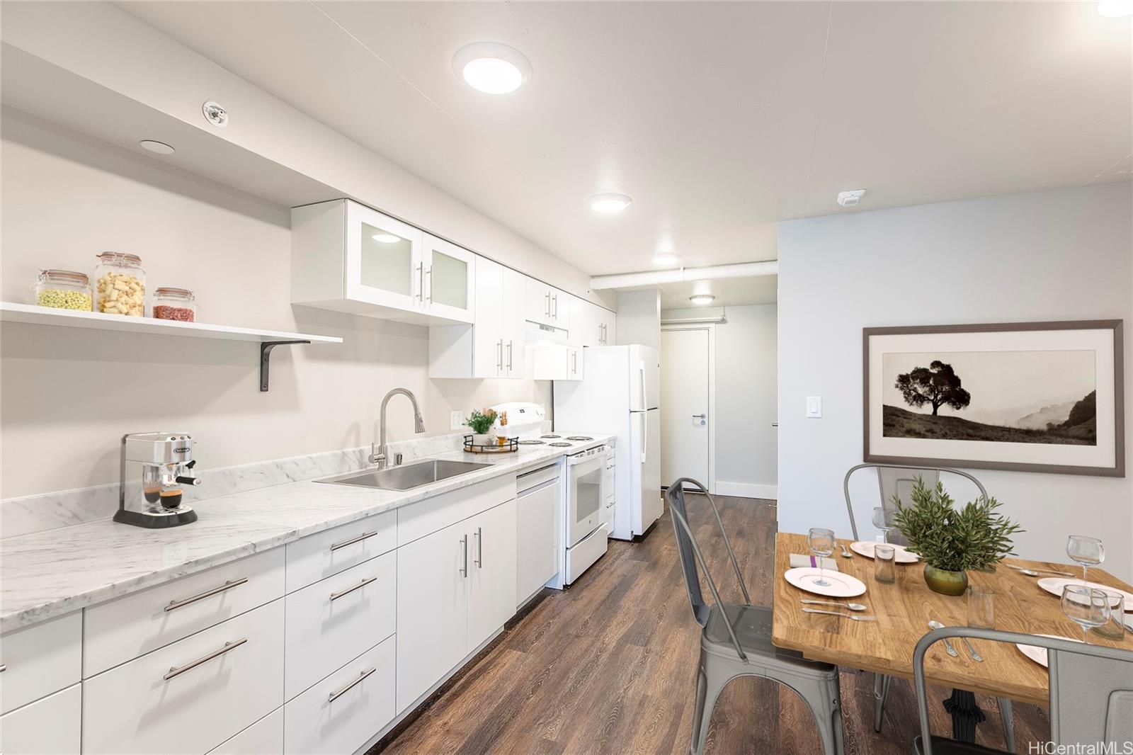 803 Waimanu Street  Unit 702