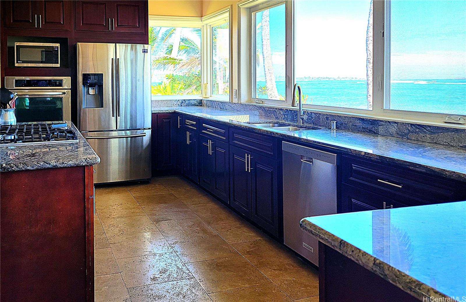 54-327 Kamehameha Highway  Unit 1B