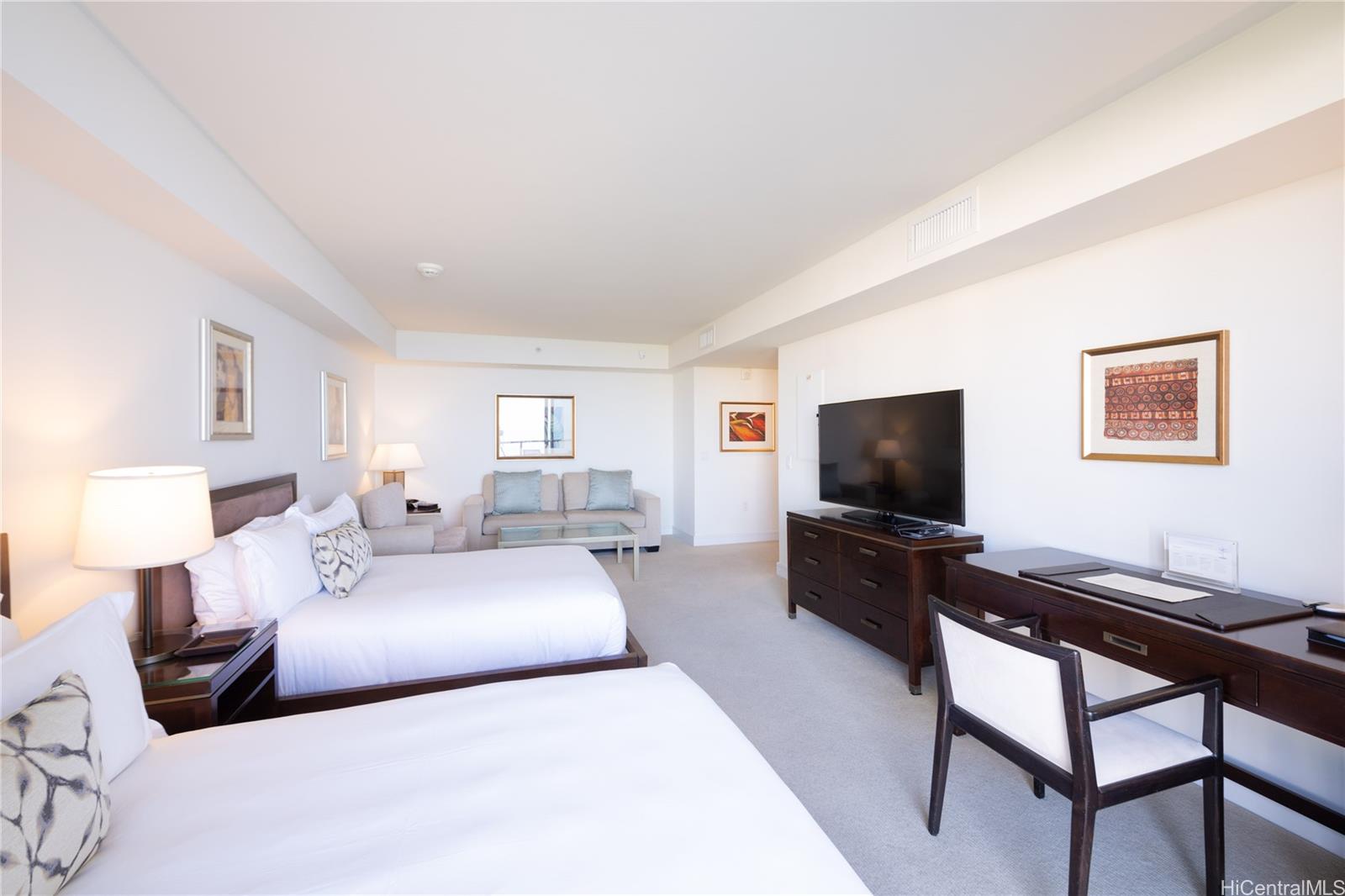 223 Saratoga Road  Unit 2005