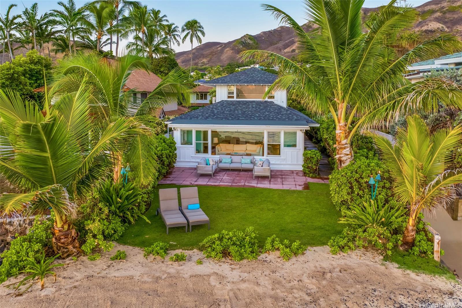 1414 Mokulua Drive