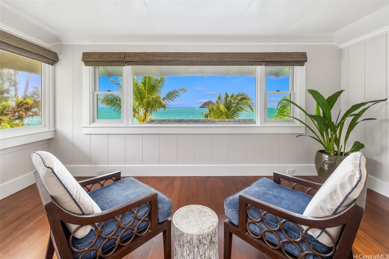 1414 Mokulua Drive