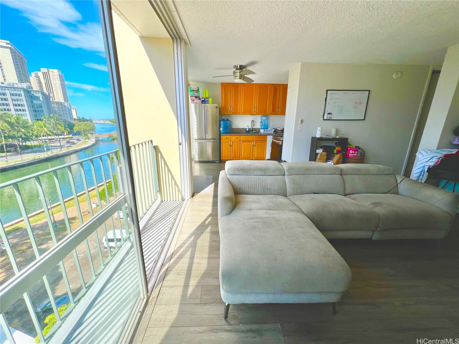 620 Mccully Street  Unit 606