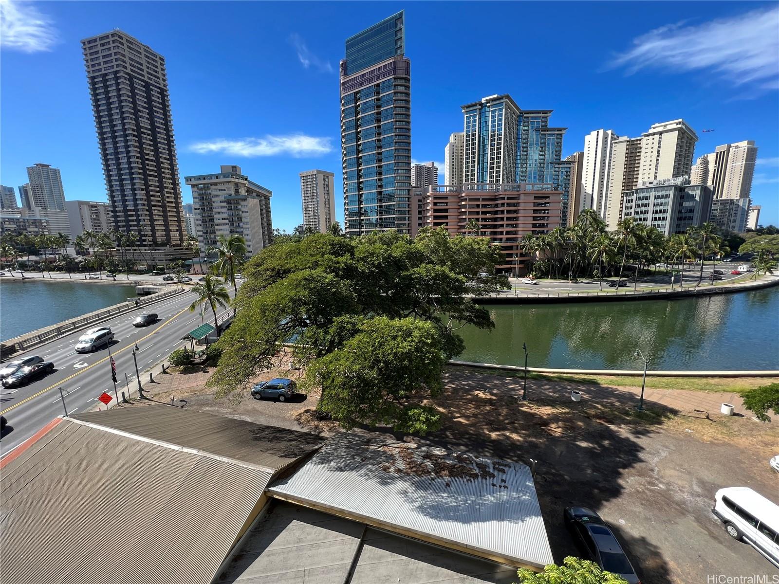 620 Mccully Street  Unit 606