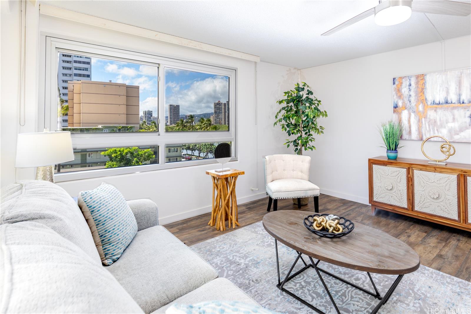 2465 Ala Wai Boulevard 403