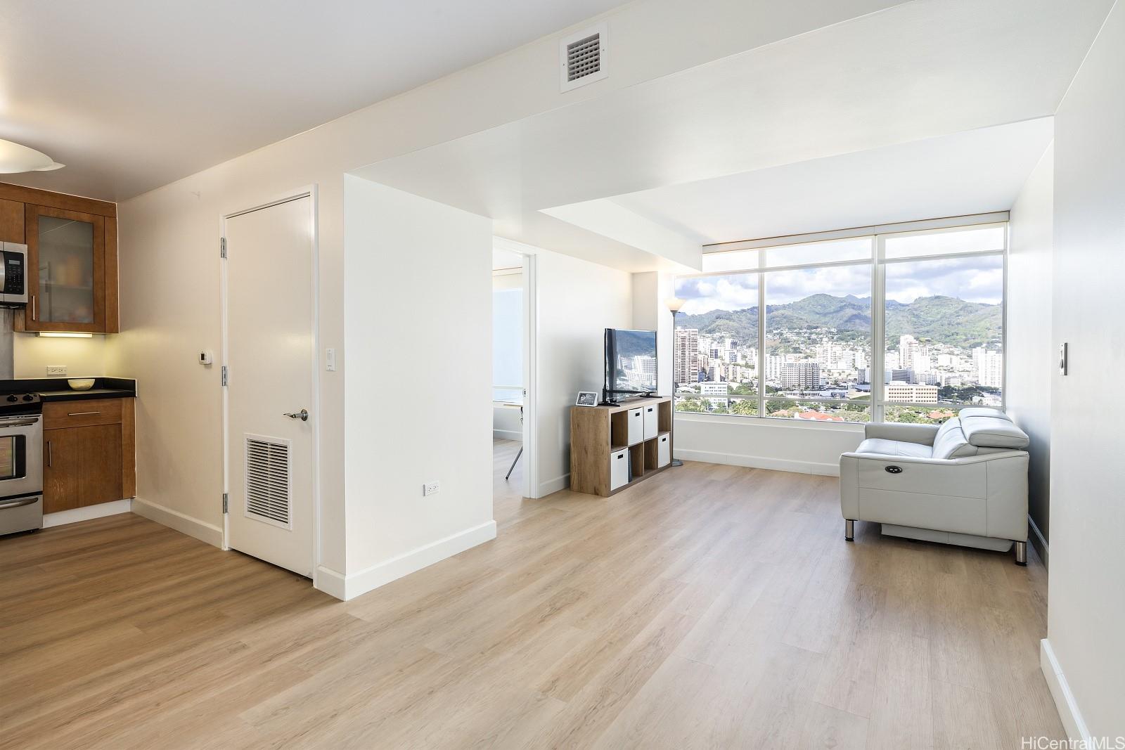 1009 Kapiolani Boulevard  Unit 2612
