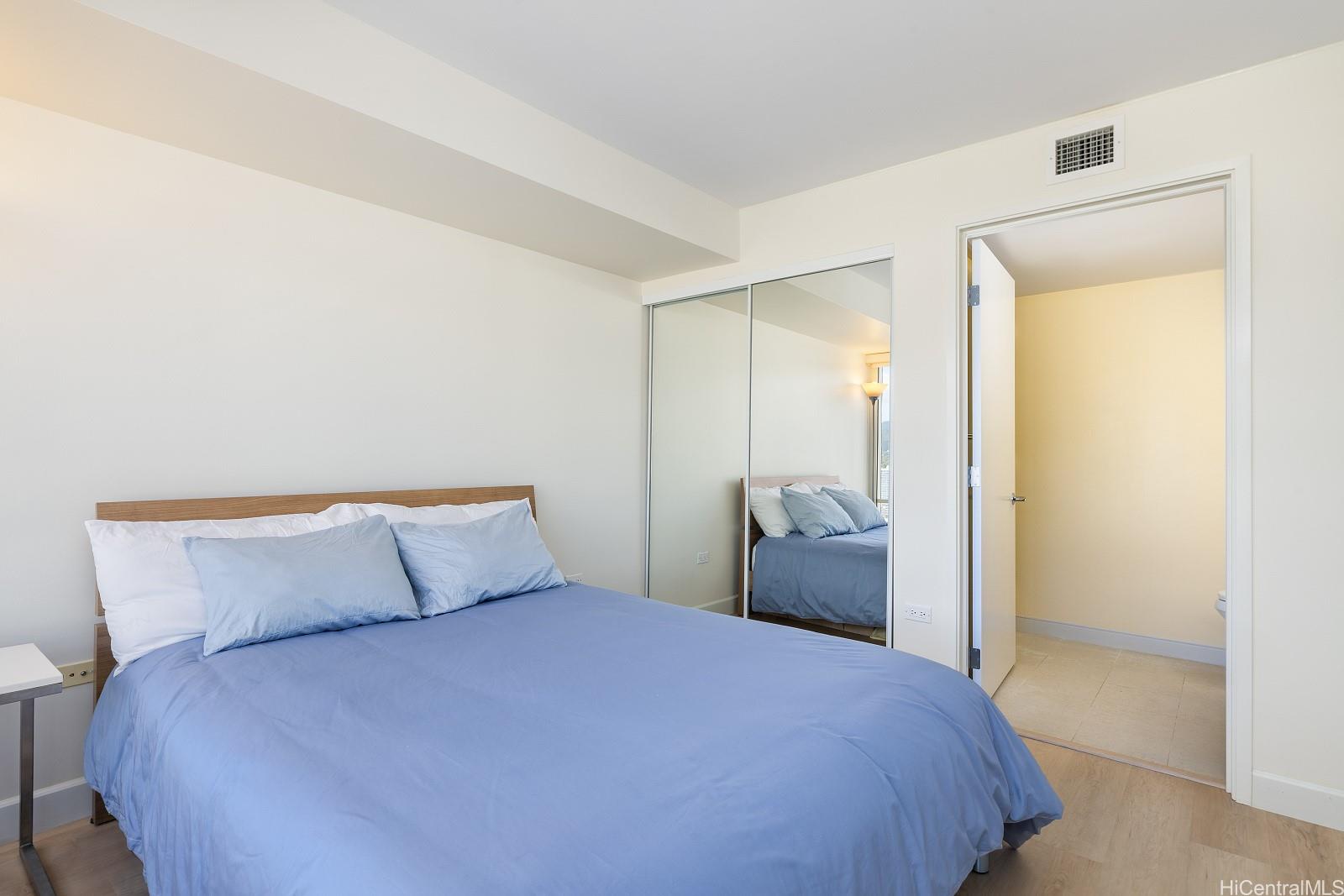 1009 Kapiolani Boulevard  Unit 2612