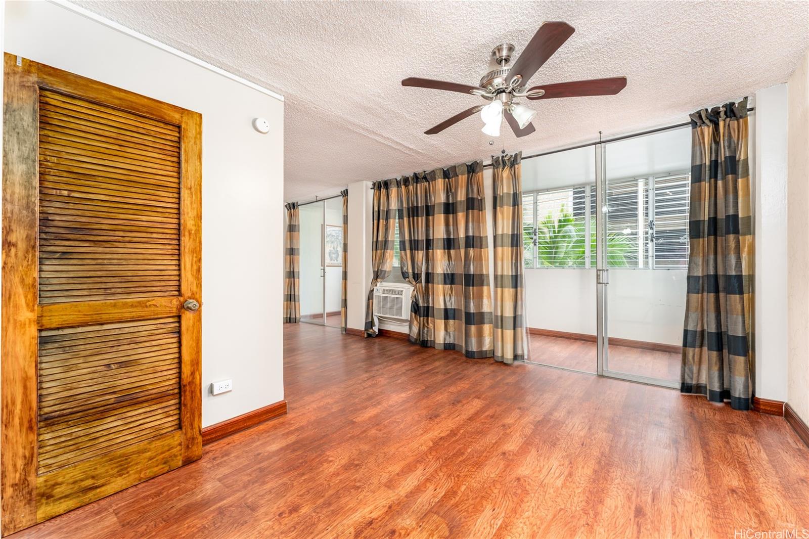 Waikiki Imperial Apts 225 Liliuokalani Avenue Unit 6A Honolulu HI 96815