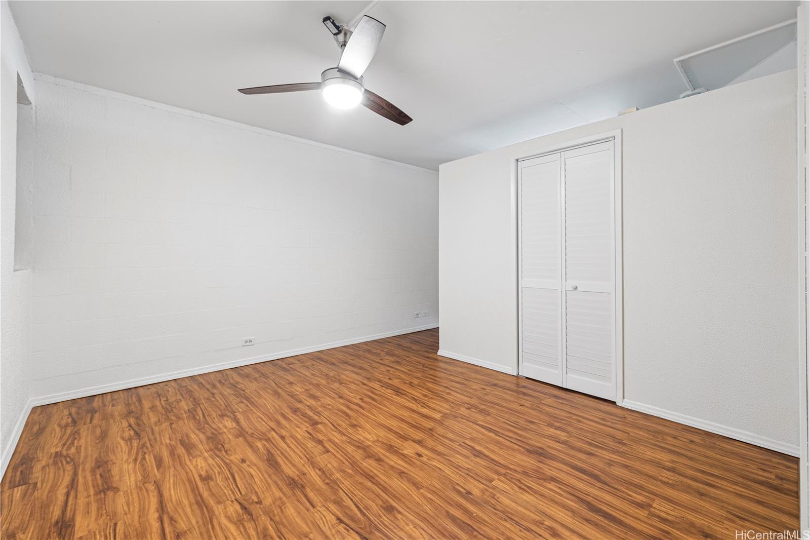 94-249 Waikele Road  Unit B4