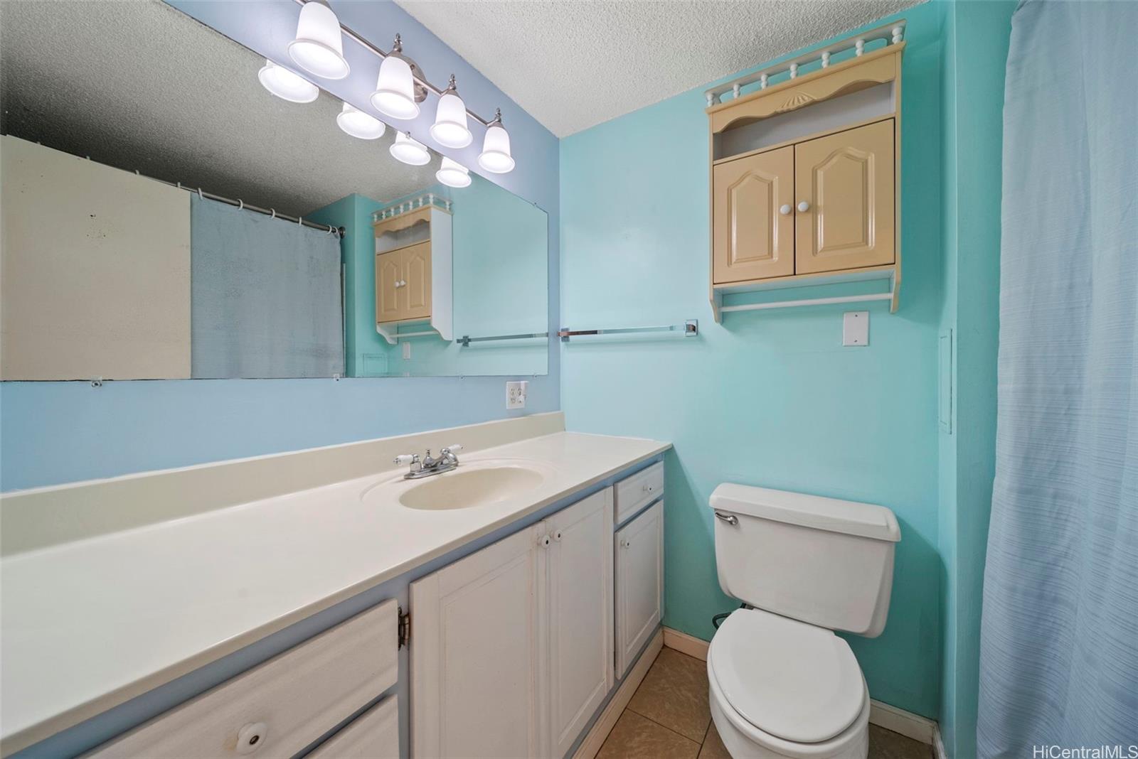 85-175 Farrington Highway  Unit A204