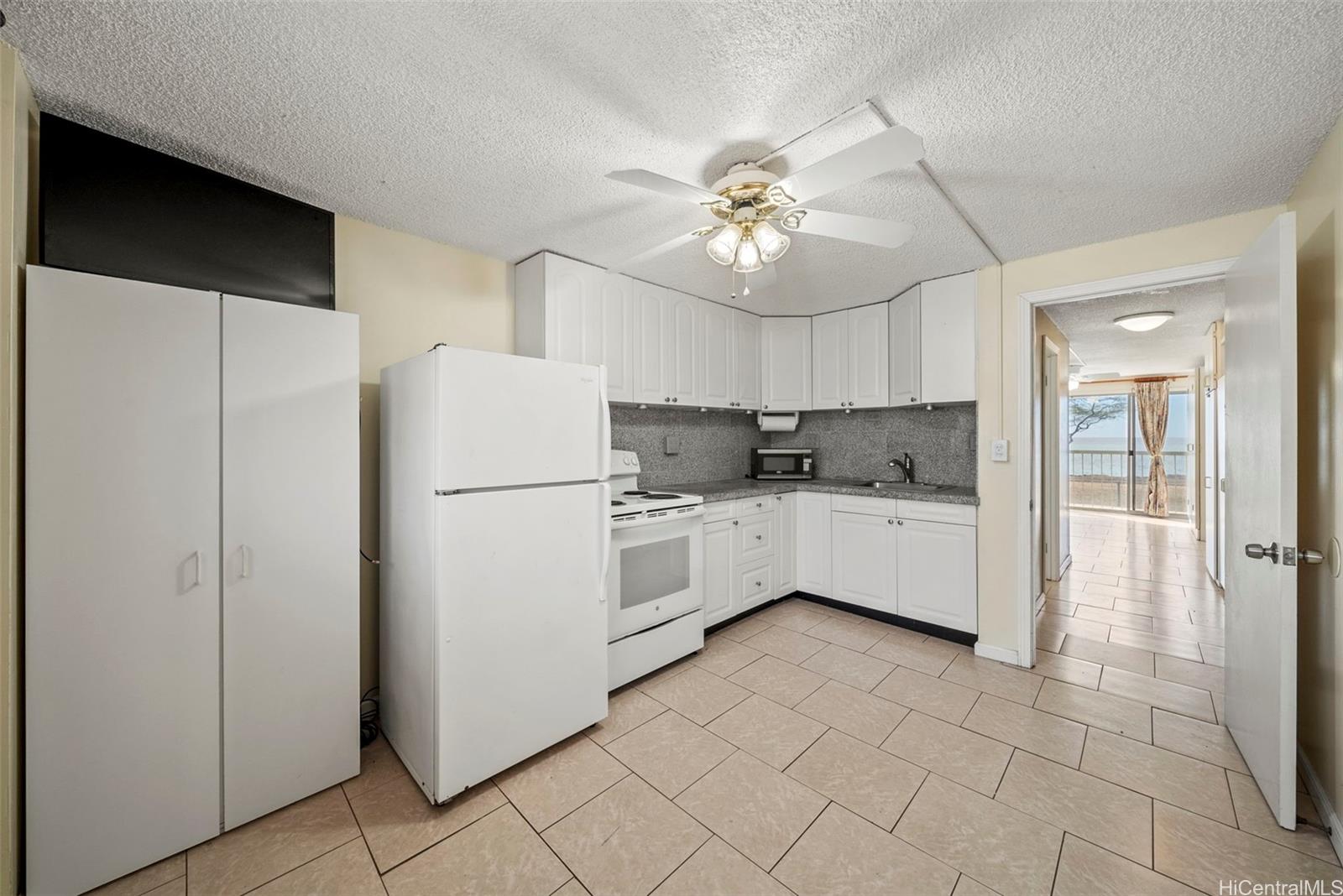 85-175 Farrington Highway  Unit A204