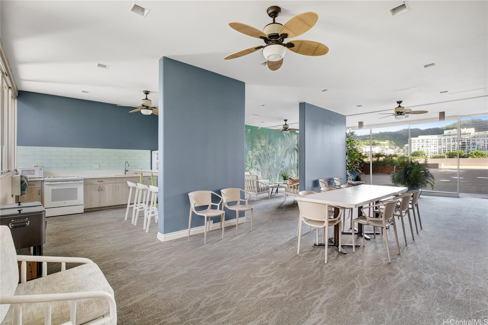 1212 Punahou Street  Unit 2307