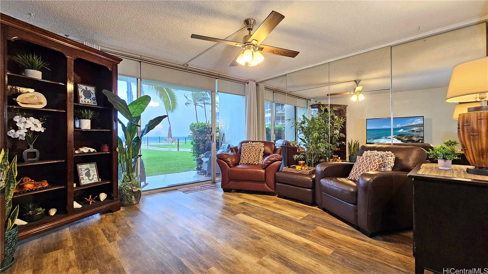 87-561 Farrington Highway  Unit 109