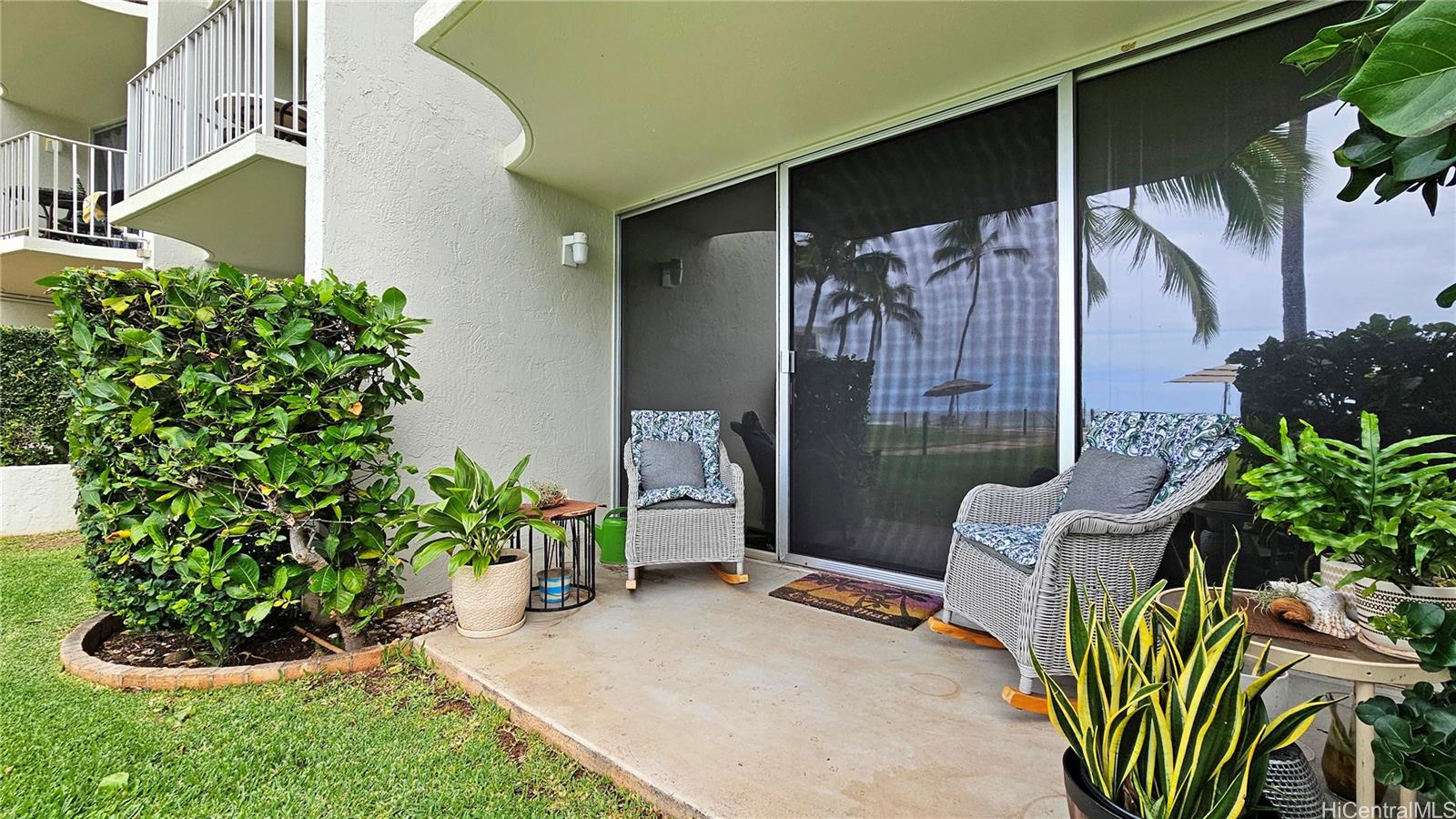 87-561 Farrington Highway  Unit 109