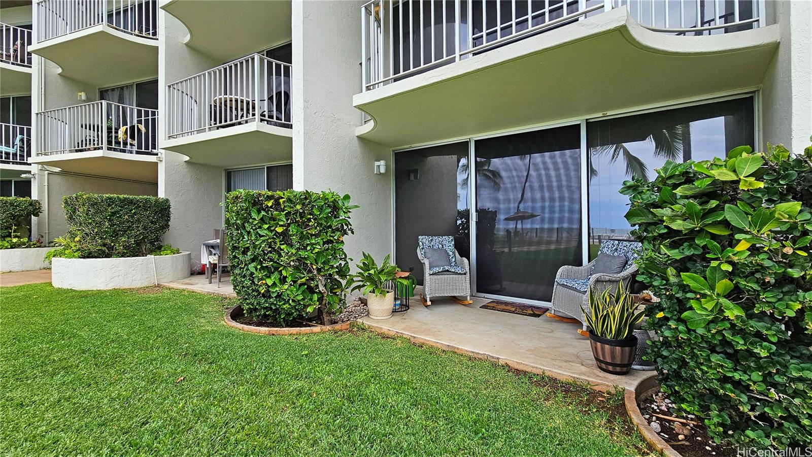87-561 Farrington Highway  Unit 109