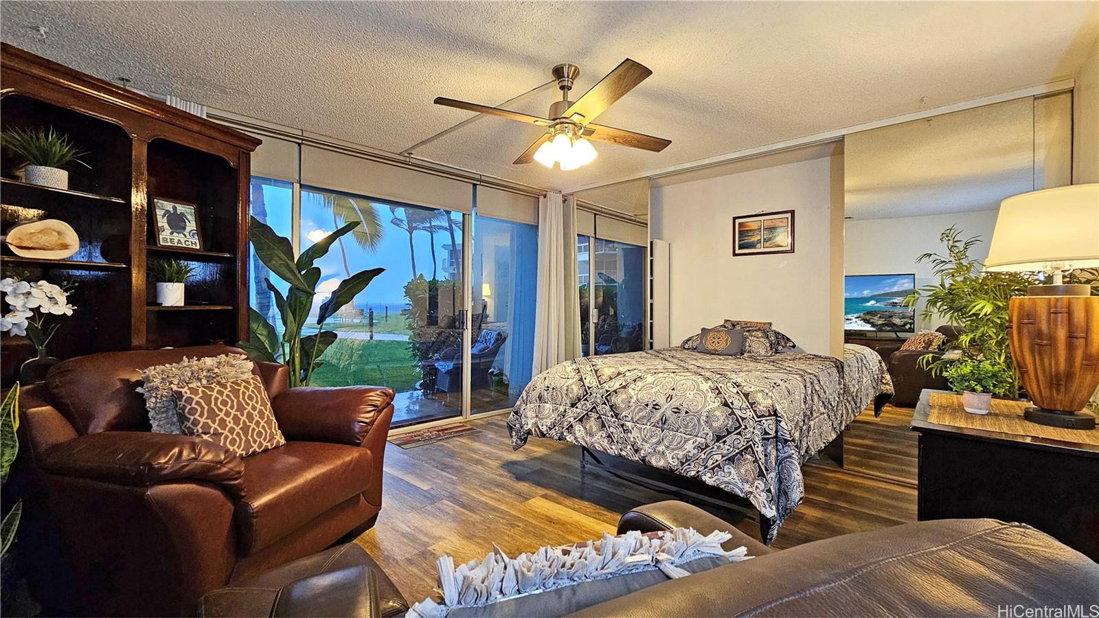 87-561 Farrington Highway  Unit 109