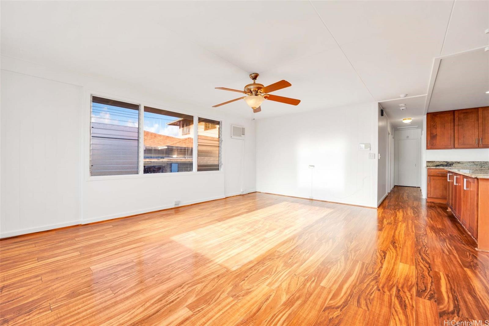 1368 Hoohui Street Pearl City HI 96782 listed 01132024