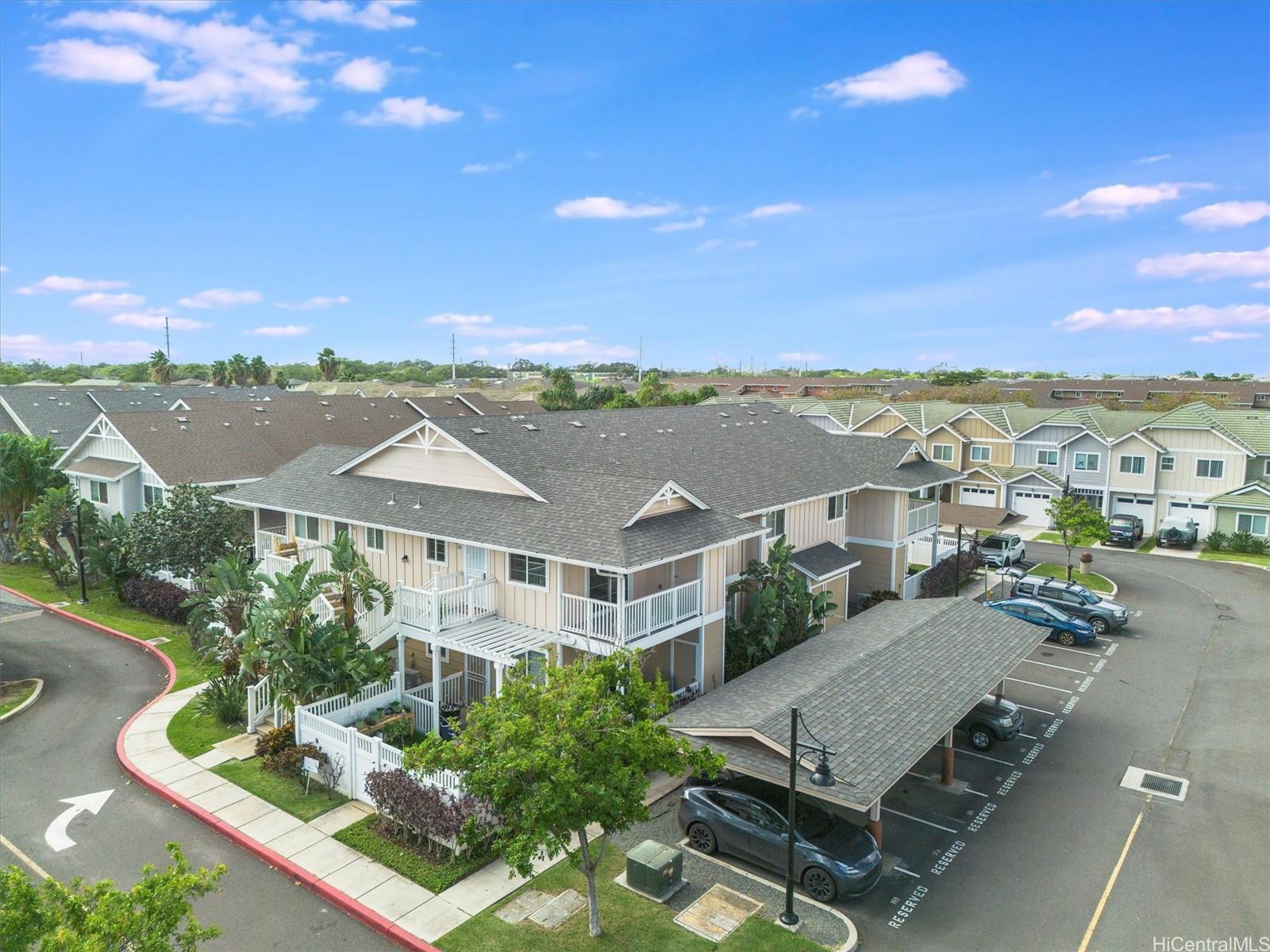 1131 Kakala Street  Unit 1302
