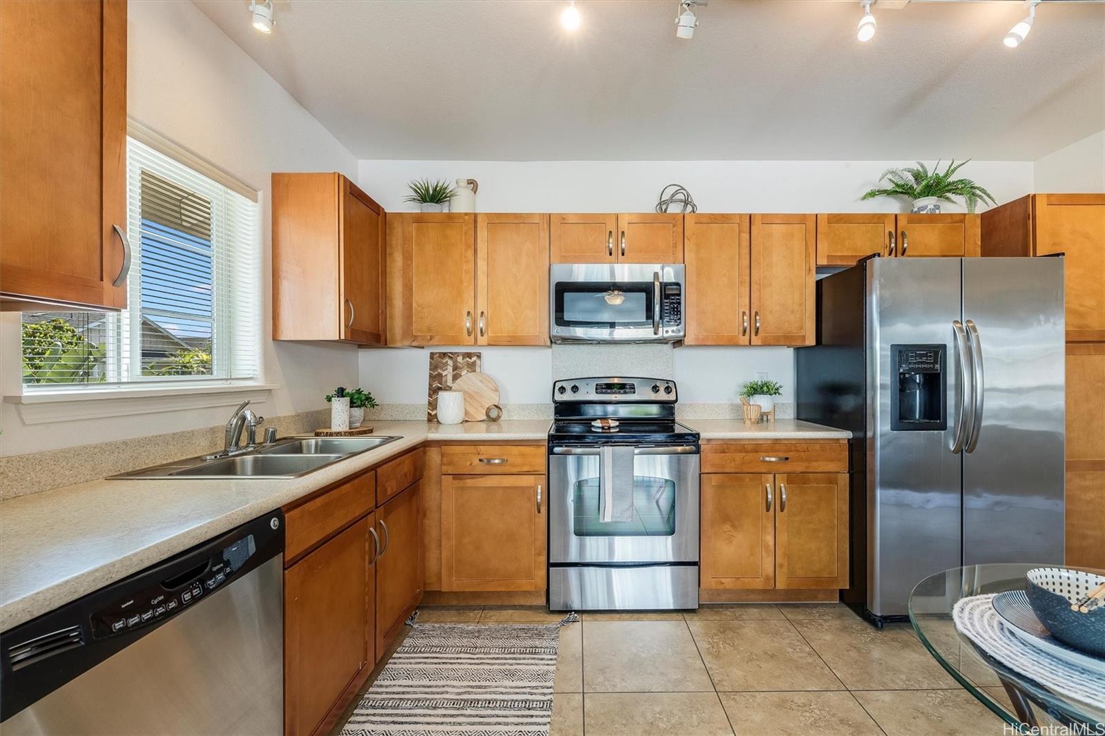 1131 Kakala Street  Unit 1302
