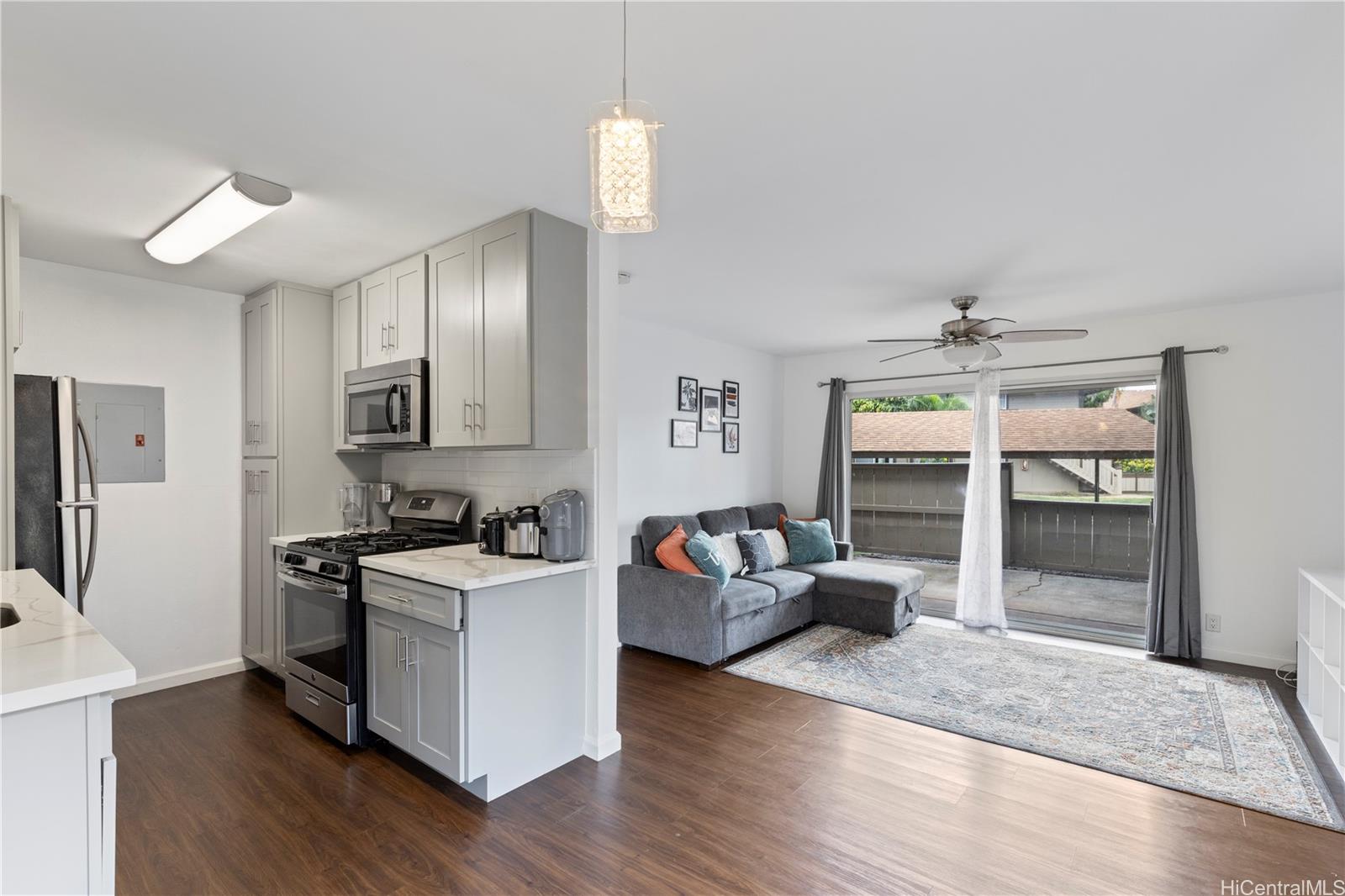 91-1079 Puamaeole Street  Unit 14A