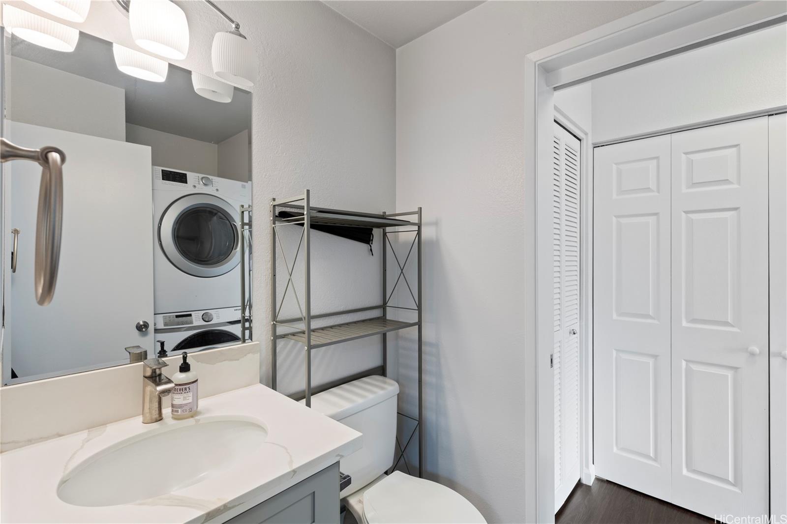 91-1079 Puamaeole Street  Unit 14A