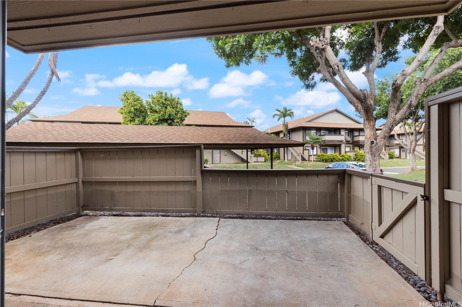 91-1079 Puamaeole Street  Unit 14A