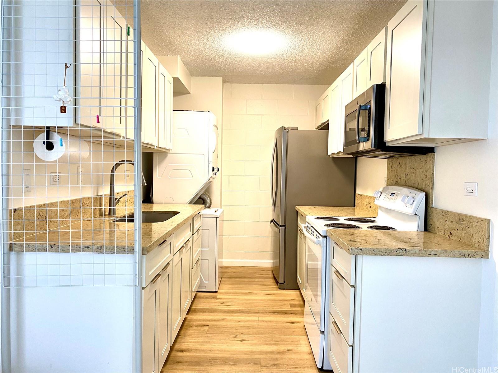 1260 Richard Lane  Unit 406