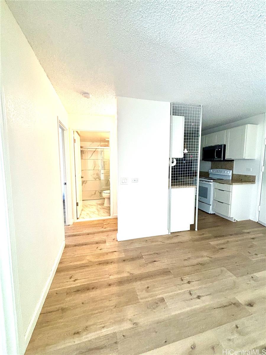 1260 Richard Lane  Unit 406