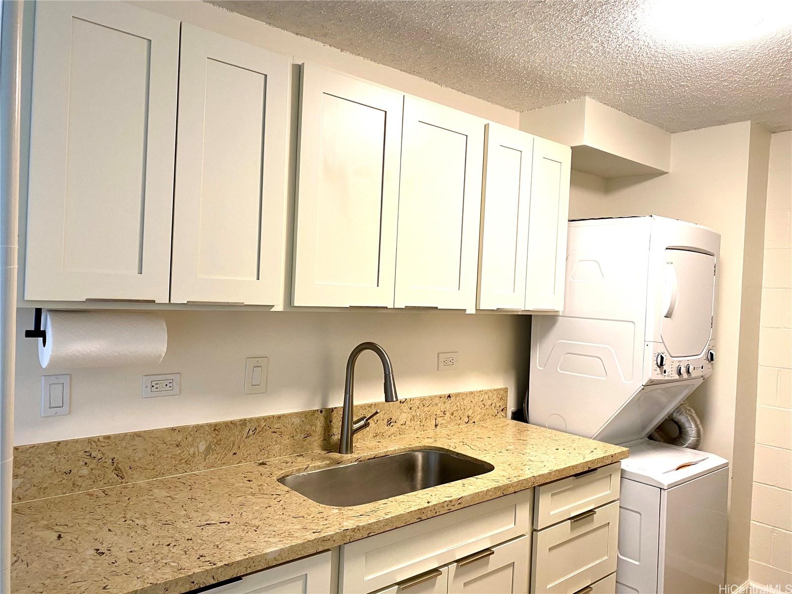 1260 Richard Lane  Unit 406
