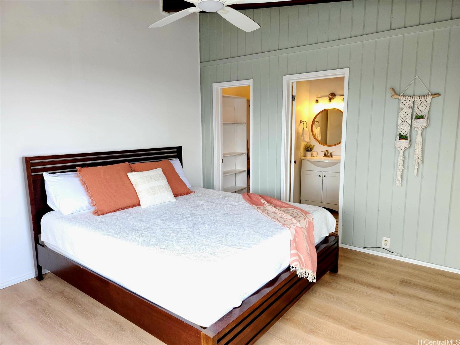 51-422 Lihimauna Road  Unit A