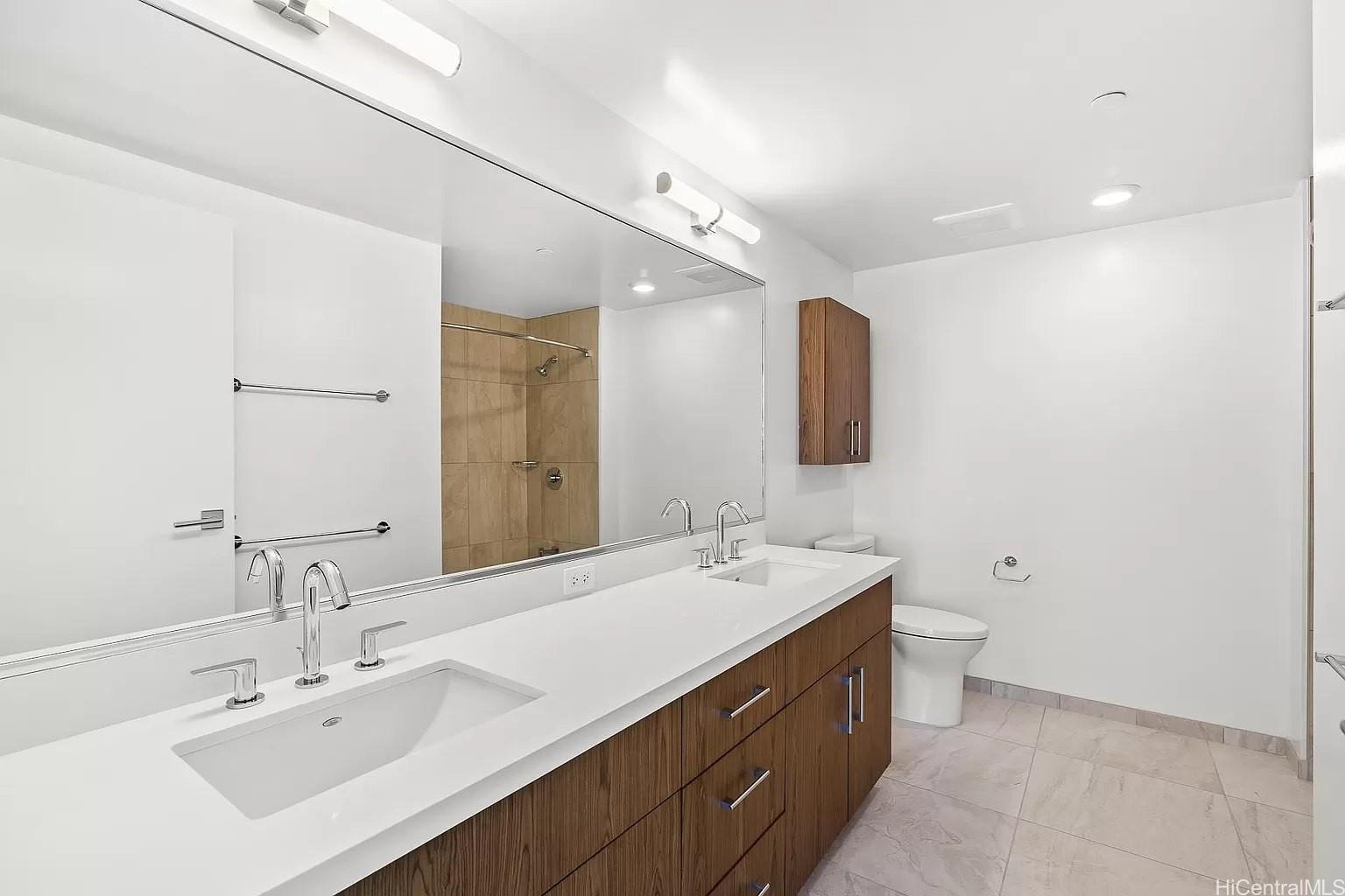 629 Keeaumoku Street  Unit 1710