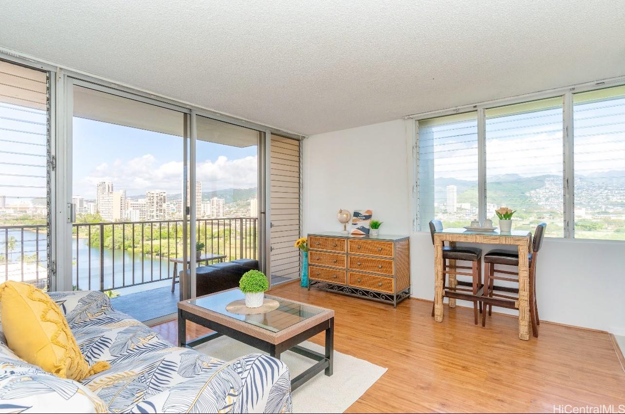 2345 Ala Wai Boulevard  Unit 1518