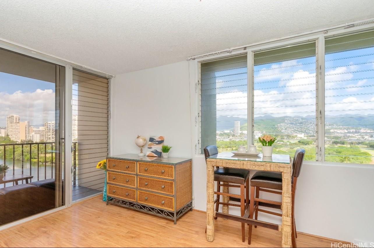 2345 Ala Wai Boulevard  Unit 1518